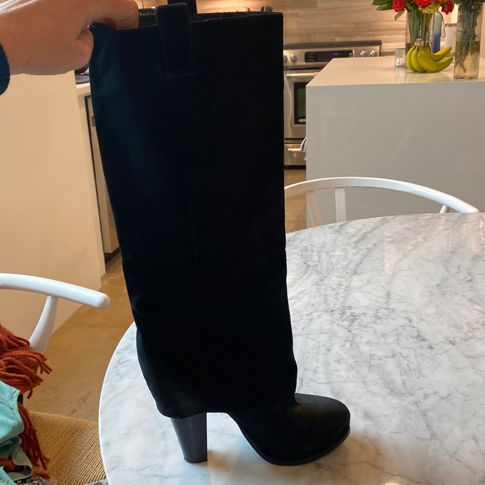 Black suede boots from ASH size 38